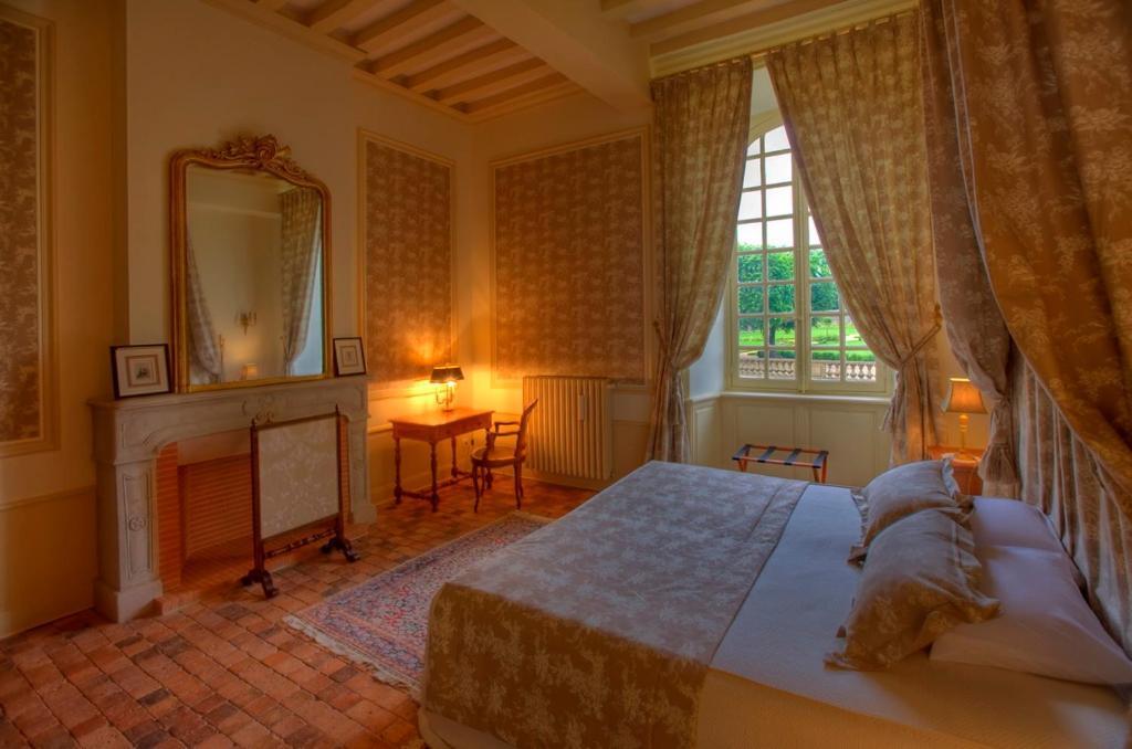 Le Chateau D'Hauterives Argentre Buitenkant foto